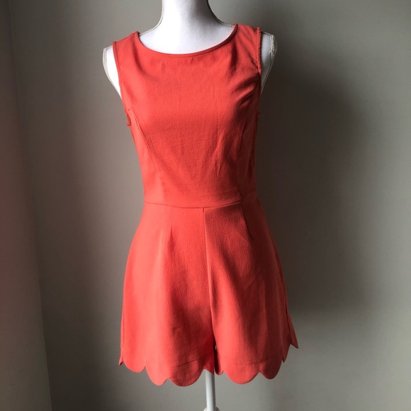 Coral romper - Picture 2 of 2